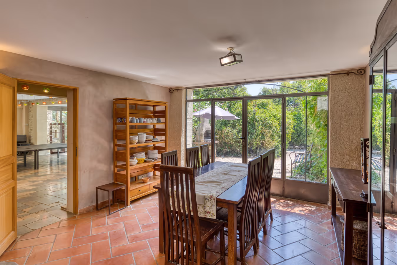 Salle à manger des Micocouliers